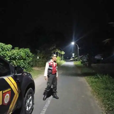 Pawas Pimpin Blue Light Patrol Polsek Petang