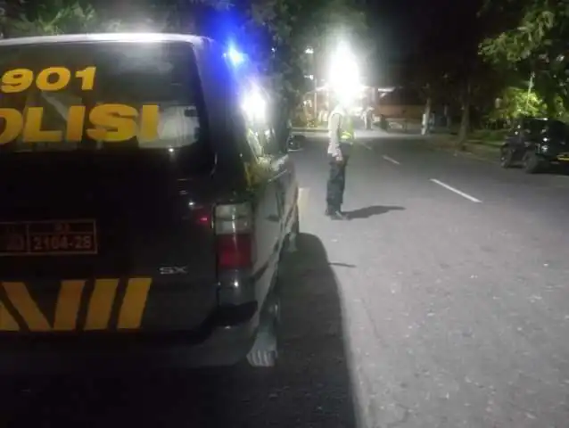 Polsek Denpasar Utara laksanakan kegiatan Blue Light Patrol Cegah Gangguan Kamtibmas