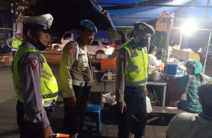 Upaya Antisipasi Kerawanan Malam Hari, Polsek Dentim Rutin Laksanakan Blue Light Patrol