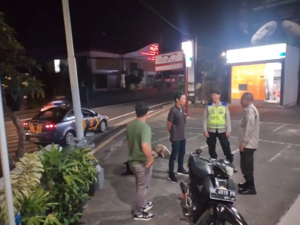 Cegah Terjadinya Gangguan Kamtibmas, Polsek Bangli Tingkatkan Kegiatan Blue Light Patrol