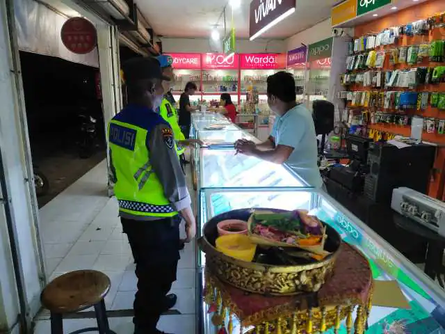 Jaga Kantibmas, Polsek Tembuku Laksanakan Patroli Blue Light