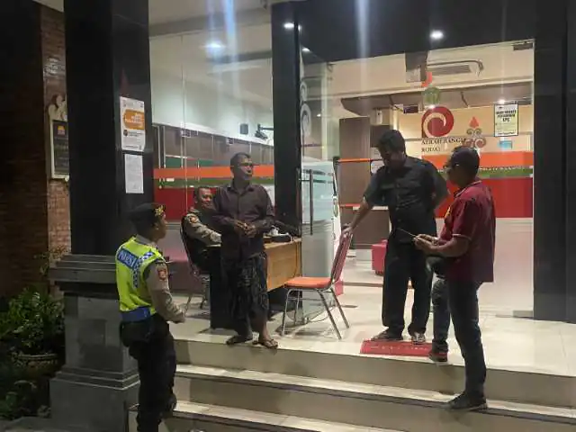 Jaga Situasi Tetap Kondusif, Polsek Bangli Tingkatkan Kegiatan Blue Light Patrol