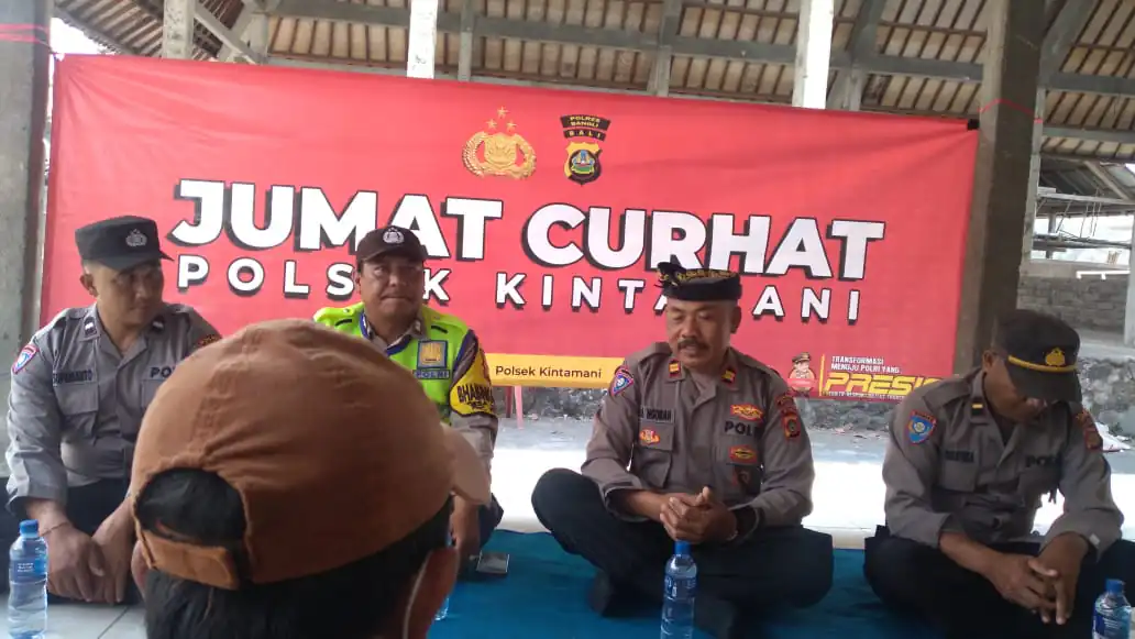Melaksanakan Jumat Curhat di Br. Tabu Songan B, Serap Keluhan dan Aspirasi Masyarakat