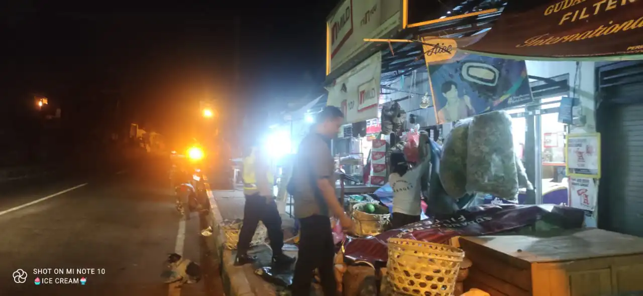 PATROLI BLUE LIGHT POLSEK TEMBUKU ROUTE DESA TEMBUKU