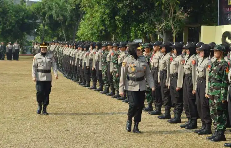 Pererat Soliditas dan Sinergitas TNI-Polri, Siswa Dikmaba Wanita TNI AL Ikuti Diklat Integrasi Kampus Kebangsaan 2023 Di Sepolwan
