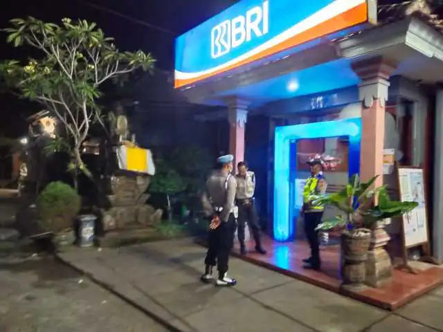 Personil Polsek Tembuku Tingkatkan Patroli Blue Light, Antisipasi Gangguan Kamtibmas
