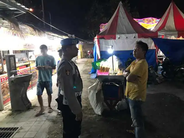Polsek Denpasar Utara laksanakan kegiatan Blue Light Patrol Cegah Gangguan Kamtibmas