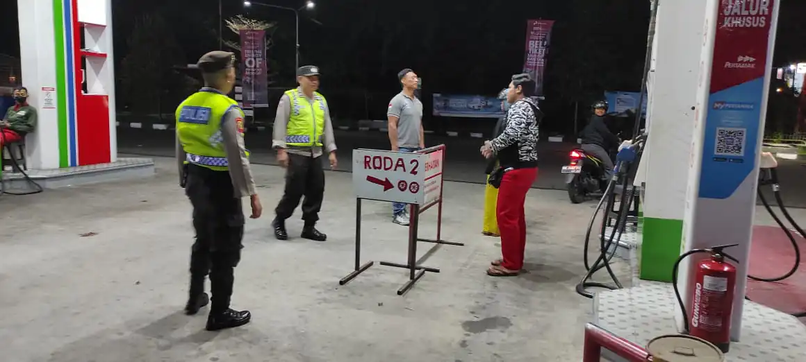 Cegah Terjadi Gangguan Kamtibmas, Polsek Bangli Tingkatkan Kegiatan Blue Light Patrol