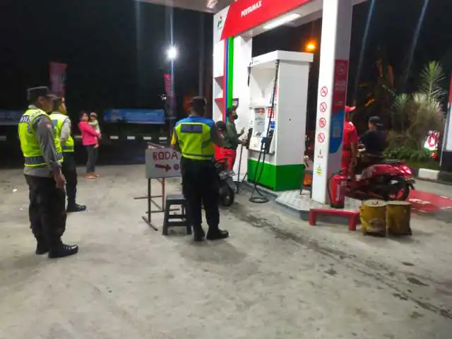Situasi Tetap Kondusif, Polsek Bangli Tingkatkan Kegiatan Blue Light Patrol