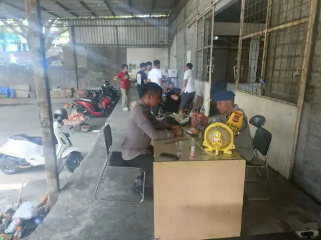 Tingkatkan Keamanan, Kasubsagas Banops Mantap Brata Agung 2023 Patroli di Gudang KPU Badung