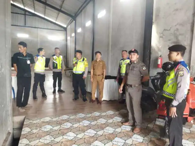 Wujudkan Kamtibmas Tetap Kondusif Menjelang Pemilu Serentak 2024, Polsek Bangli Laksanakan Patroli Gabungan Tiga Pilar