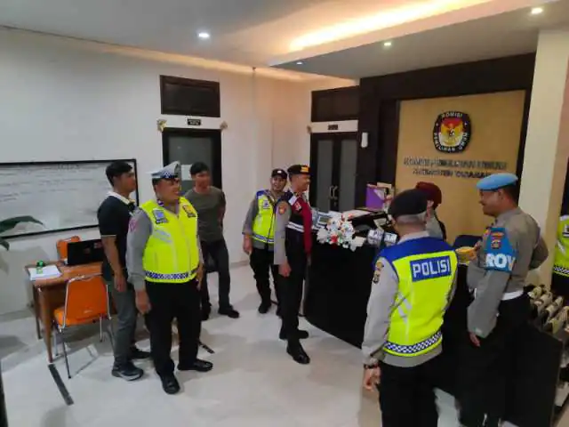 Jaga Situasi Tetap Kondusif, Polres Tabanan Tingkatkan Blue Light Patrol Gabungan Tiga Pilar