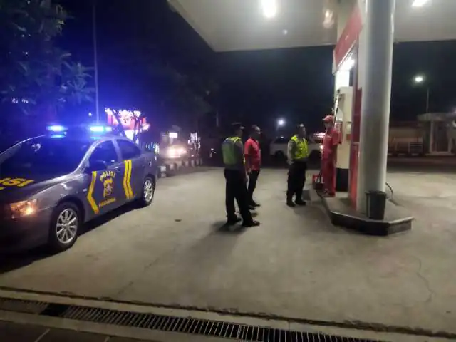 Menjaga Situasi Tetap Kondusif, Polsek Bangli Tingkatkan Kegiatan Blue Light Patrol