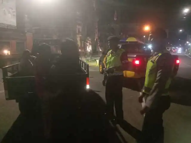 Menjelang Pemilu 2024 Personil Sat Samapta Polres Bangli Tingkatkan Kegiatan Patroli Blue Light.
