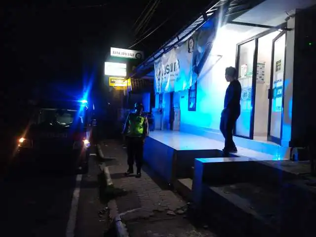 Personil Polsek Tembuku Tingkatkan Patroli Blue Light, Antisipasi Gangguan Kamtibmas