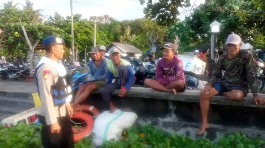 Program “Mekendang ” ( Melasti, Mulang Pekelem dan Ngayah ) Satuan Polairud Polres Tabanan