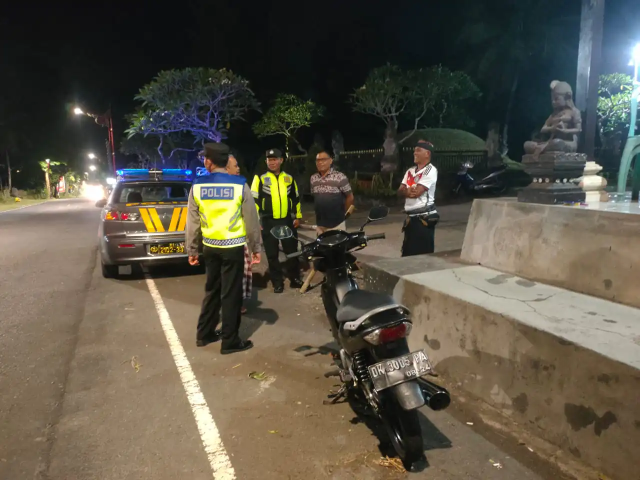 Cegah Terjadinya Gangguan Keamanan, Polsek Bangli Tingkatkan Kegiatan Blue Light Patrol