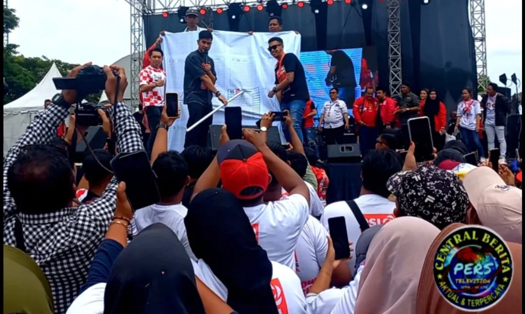 Kampanye Terbuka Partai PSI, Sedot Ribuan Warga Sidoarjo.