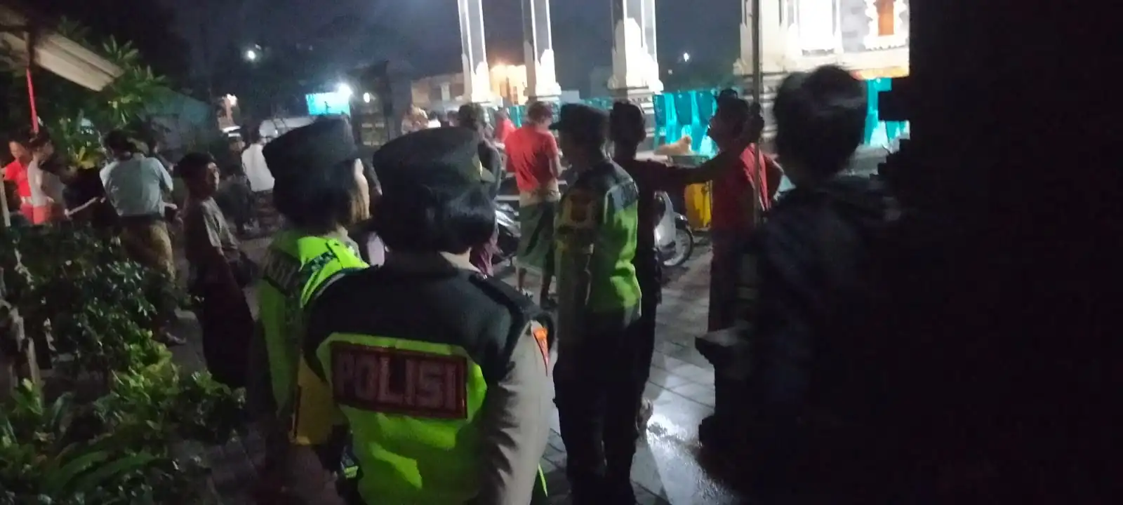 Wujudkan Pemilu Aman, Sejuk dan Damai, Polres Tabanan Bersama Polsek Kediri Amankan Giat Simakrama di Br. Bengkel Gede