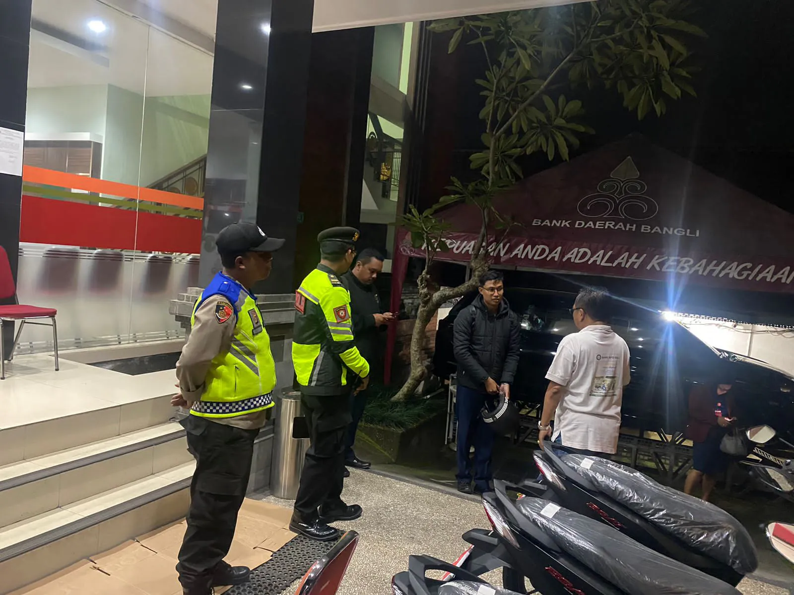 Cegah Terjaidinya Gangguan Polsek Bangli Tingkatkan Kegiatan Blue Light Patrol