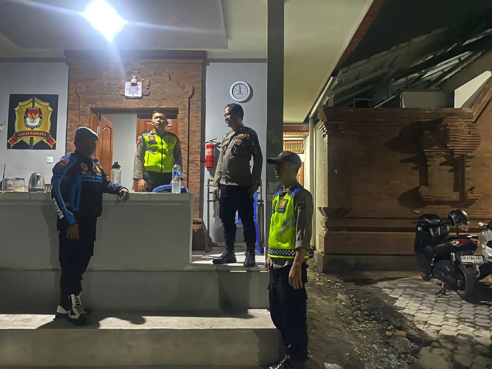 Jaga Situasi Tetap Kondusif, Polsek Bangli Tingkatkan Kegiatan Blue Light Patrol