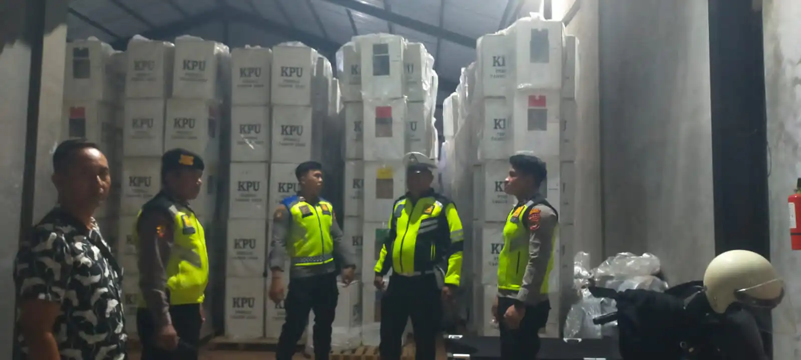 Jaga Situasi Tetap Kindusif, Polsek Bangli Tingkatkan Kegiatan Blue Light Patrol