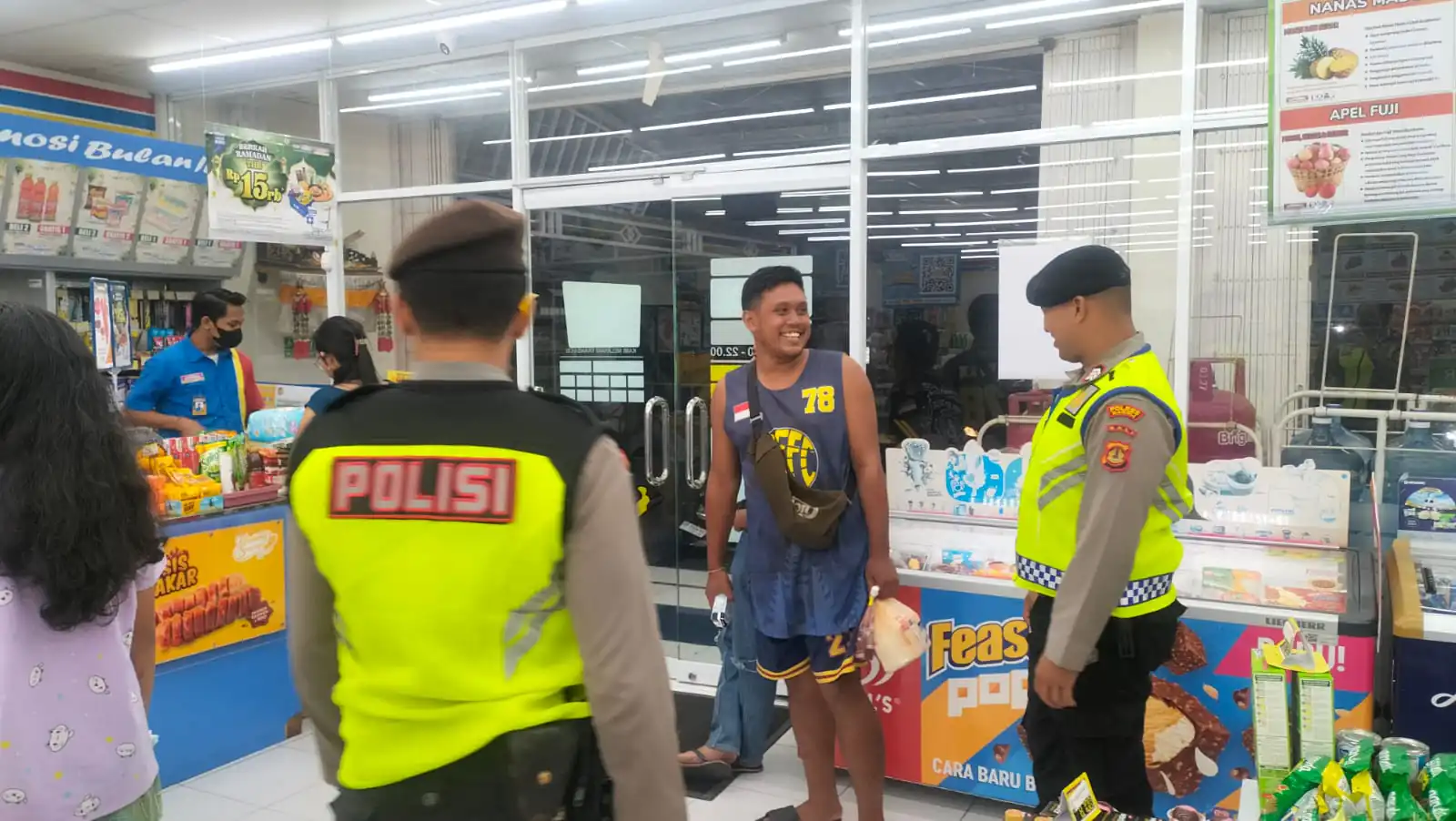 Jaga Situasi Tetap Kondusif Personil Sat Samapta Polres Bangli Tingkatkan penggelaran Blue Light DI malam hari