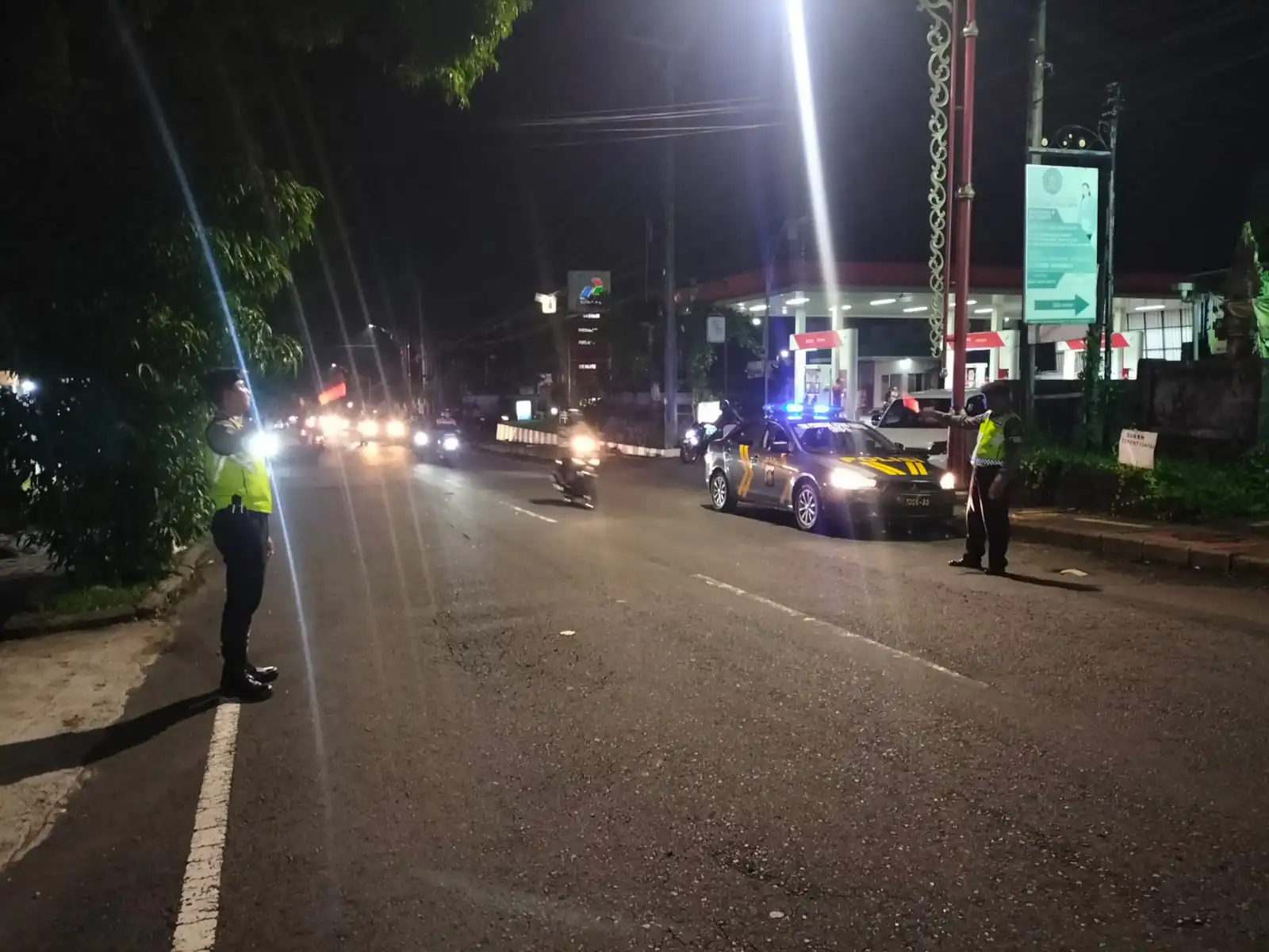 Jaga Situasi Tetap Kondusif Personil Sat Samapta Polres Bangli Tingkatkan penggelaran Blue Light DI malam hari