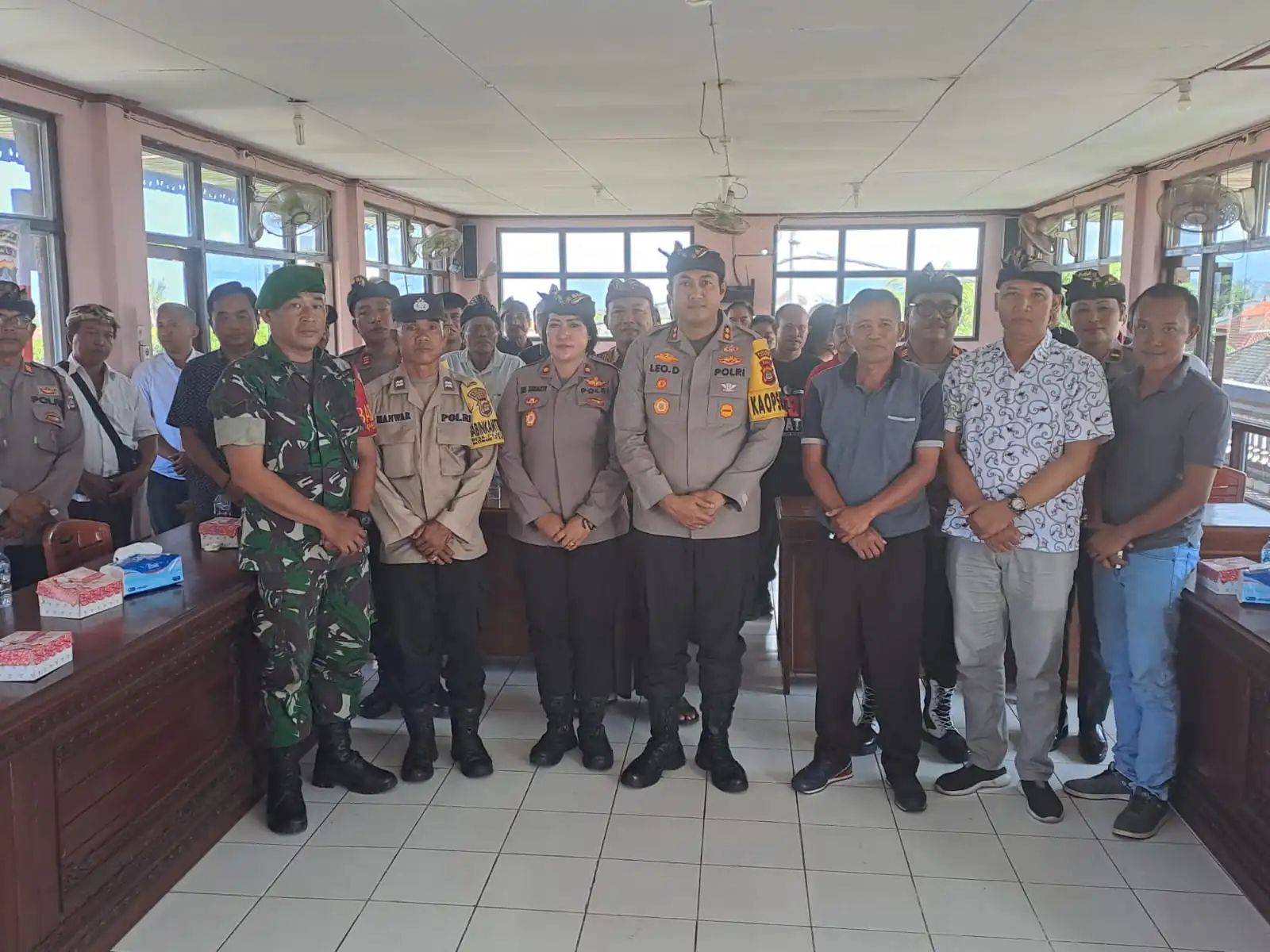 Jumat Curhat, Kapolres Tabanan Sambangi  Komunitas Masyarakat  Kediri
