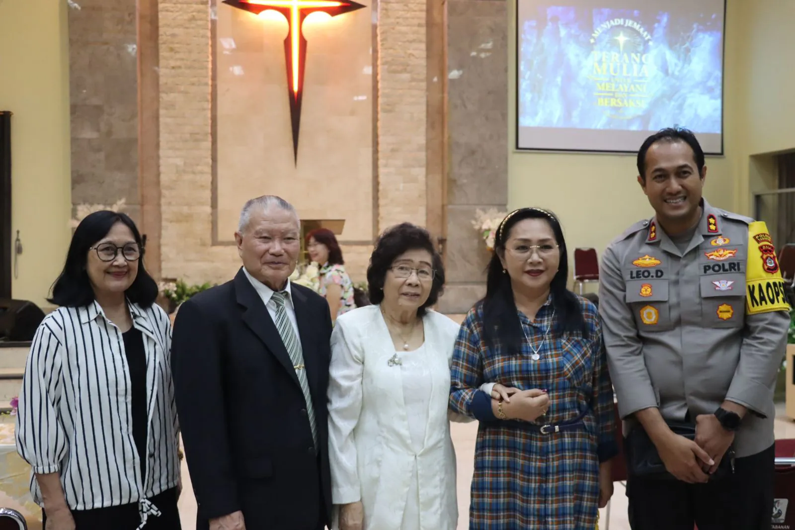 Minggu Kasih ,Kapolres Tabanan di Gereja Pastekosta ” Tetap Jaga Toleransi Antar Umat Beragama “