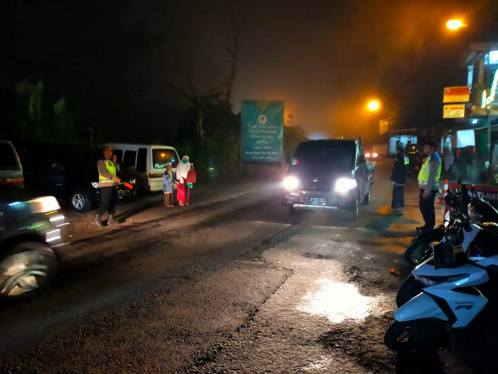 Blue Light Patrol Metode Paling Ampuh Cegah Pelaku Kejahatan Jalanan.