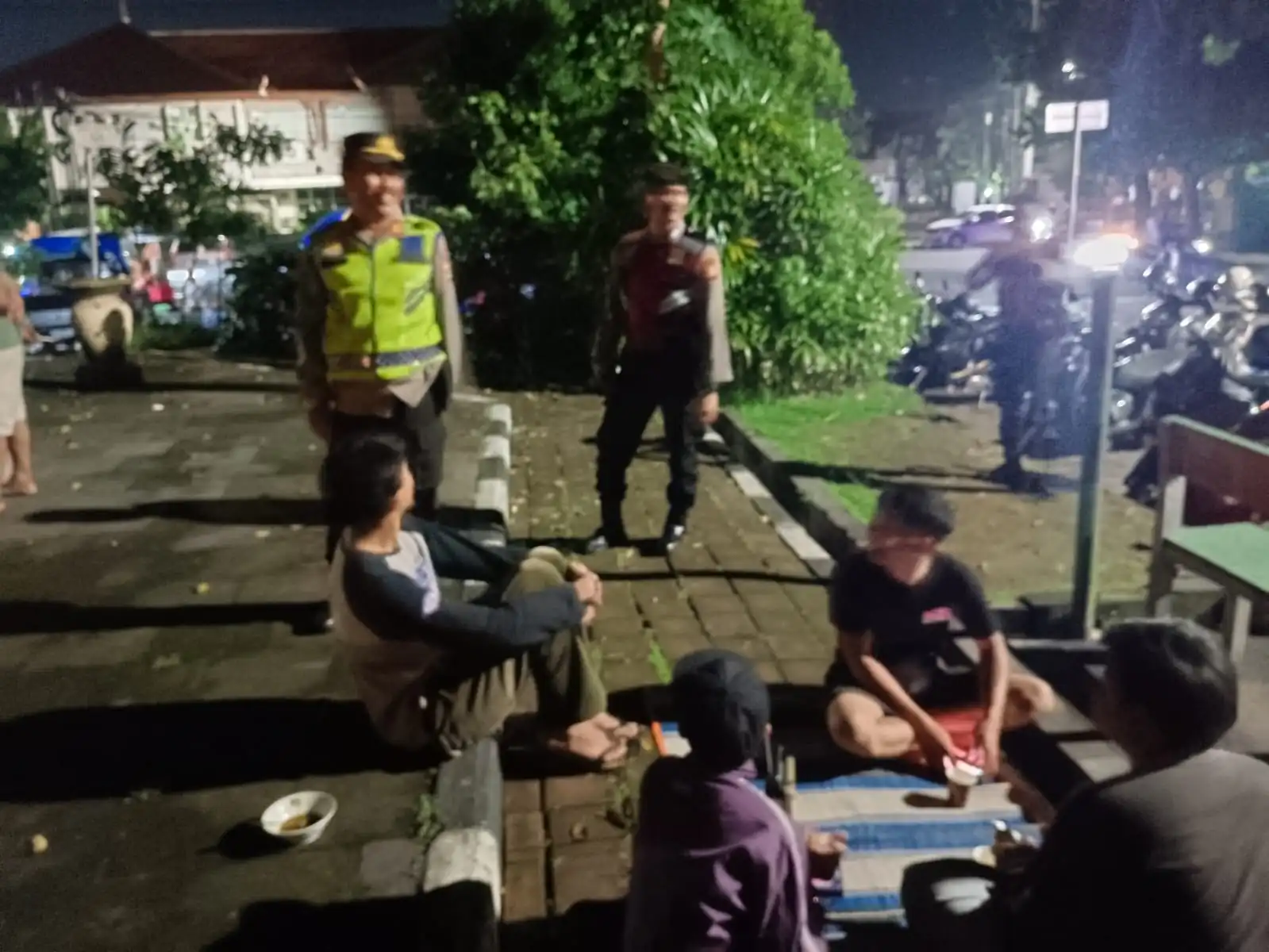 Blue Light Patrol Polres Tabanan, Hadir Untuk Memberikan Rasa Aman Dan Jaga Kamtibmas Tetap Kondusif