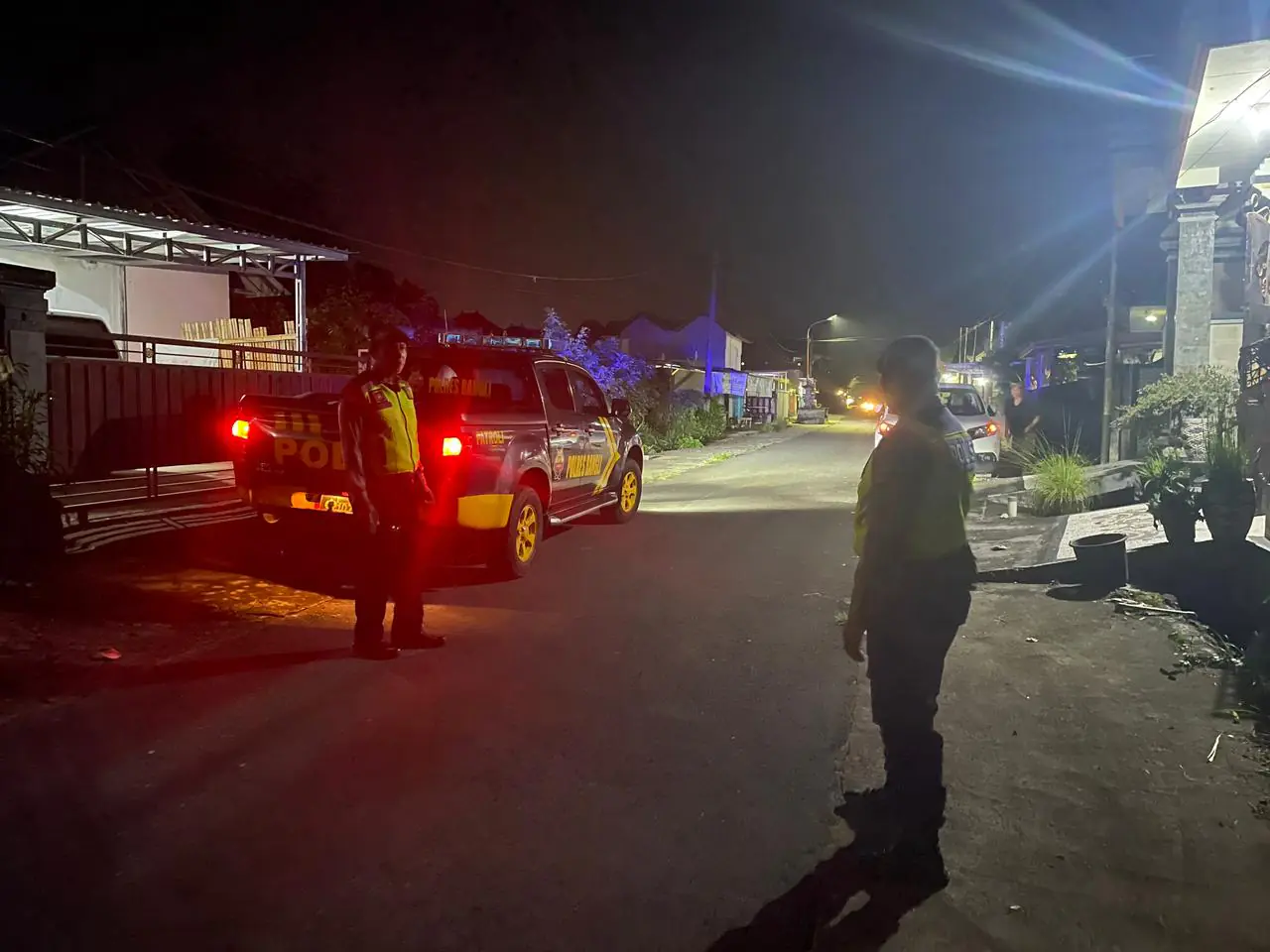 Ciptakan Situasi Tetap Kondusif Personil Sat Samapta Polres Bangli Tingkatkan penggelaran Blue Light DI malam hari Menyasar Rumah Kosong di tinggal Mudik
