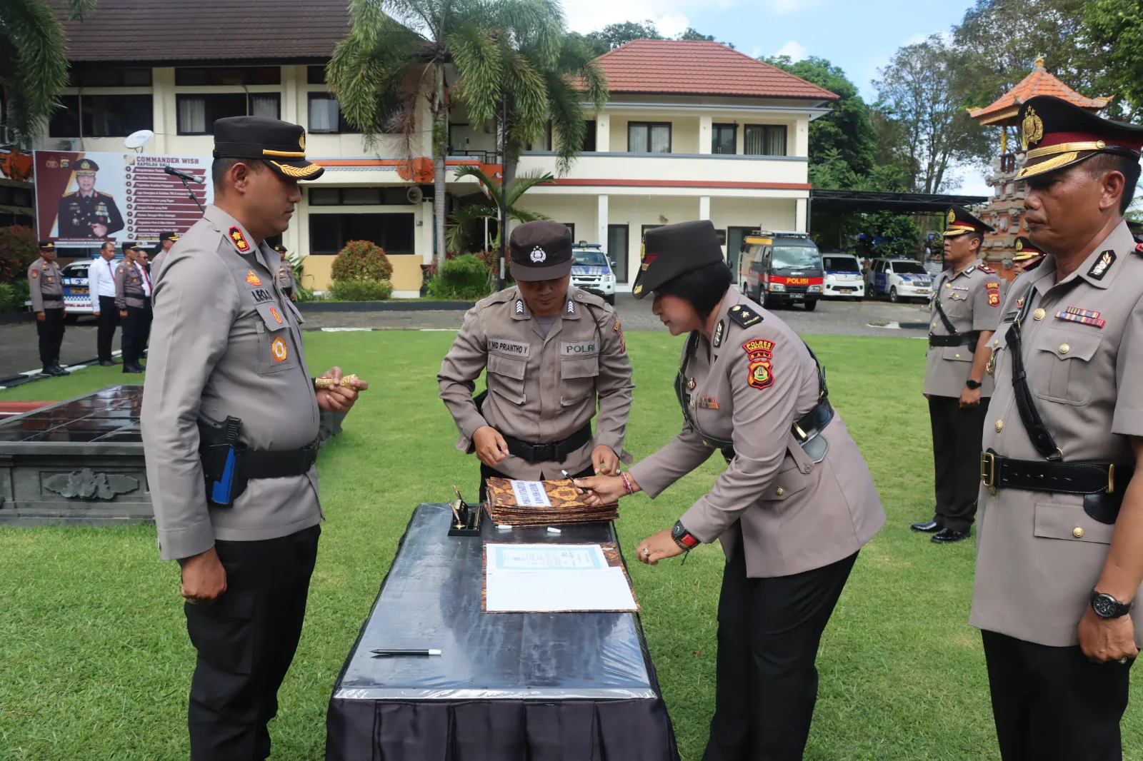 Kompol Ni Luh Komang Sri Subekti,S.H.,M.H Resmi Jabat Kabag SDM Polres Tabanan