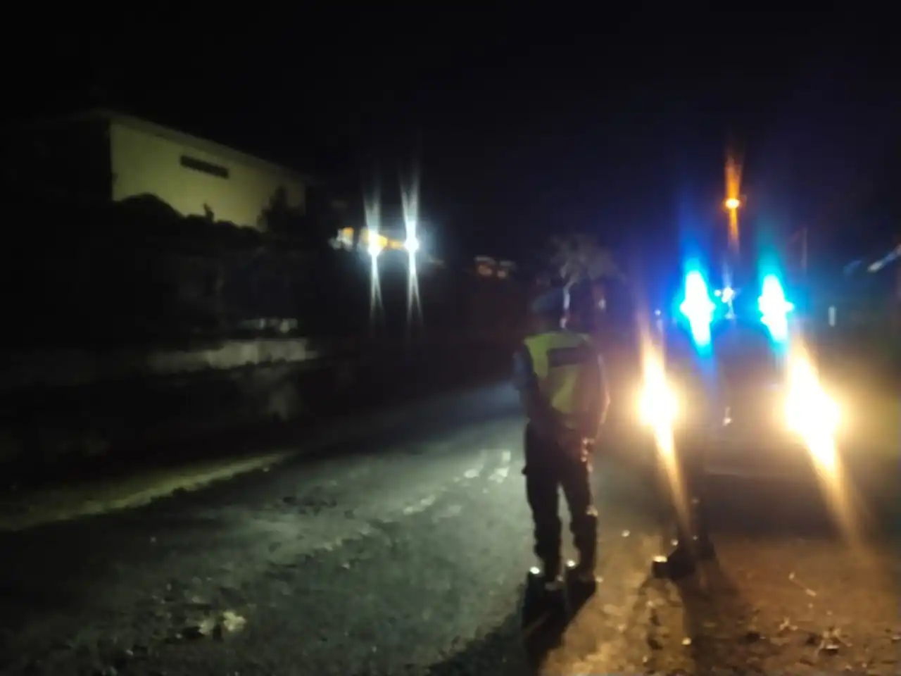 Patroli Blue Light Polsek Tembuku Tingkatkan Keamanan dan Kenyamanan di Lingkungan Masyarakat