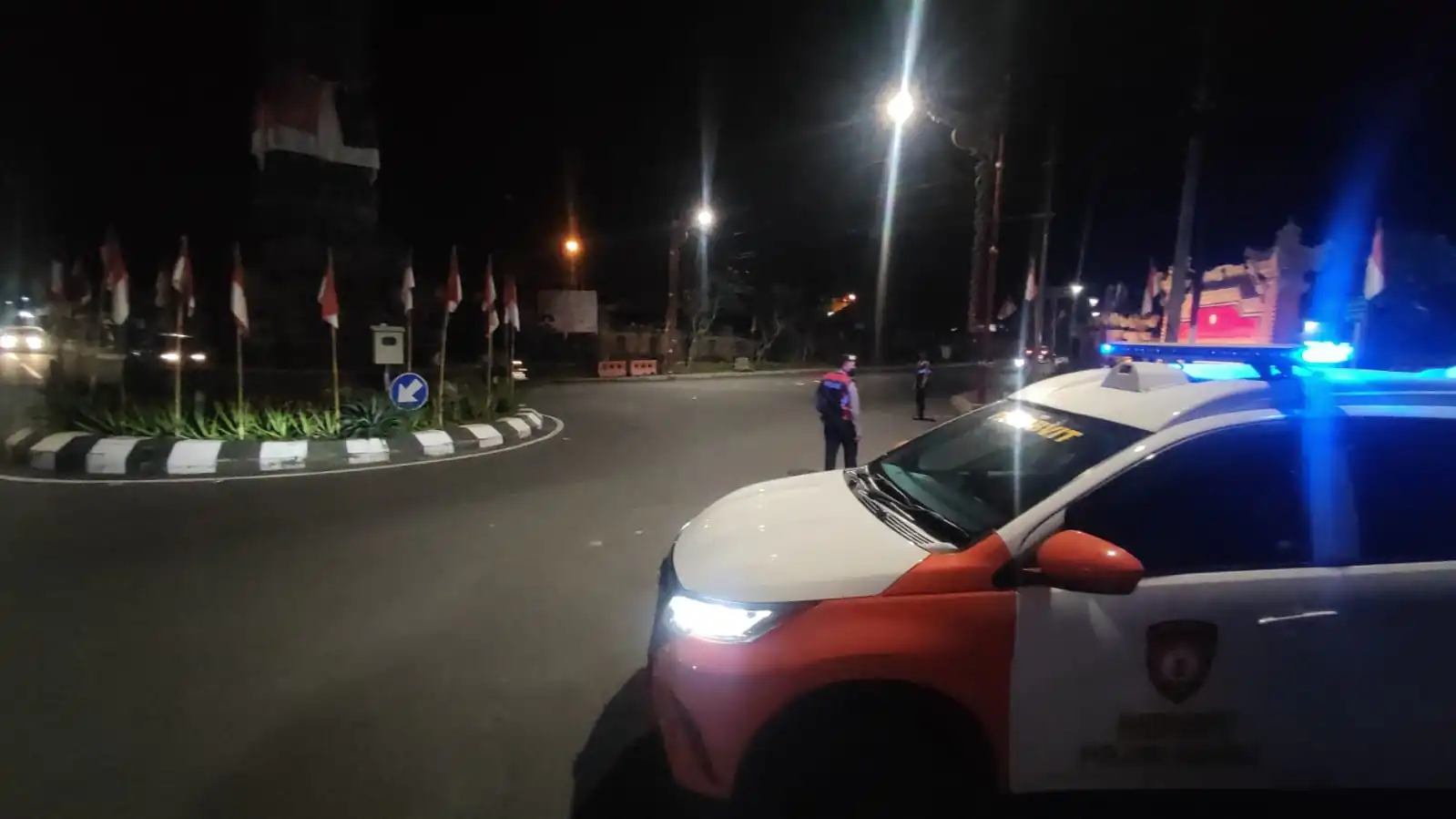 Cegah Gangguan di Malam Hari Personil Sat Samapta Polres Bangli Tingkatkan penggelaran Blue Light Pada Jam Rawan
