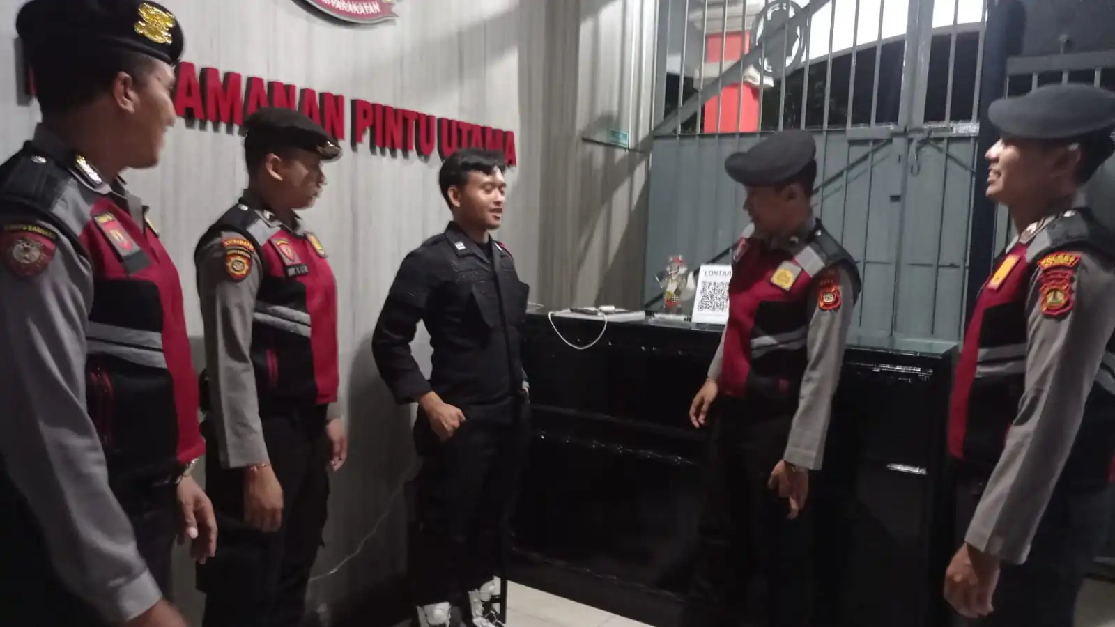 Jaga Situasi Tetap Kondusif Personil Sat Samapta Polres Bangli Tingkatkan penggelaran Blue Light DI malam hari