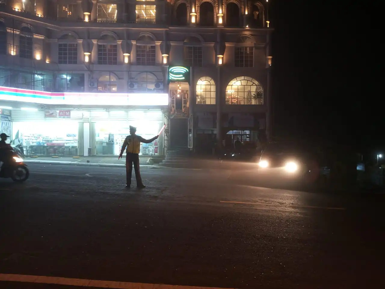 Untuk Menjaga Kamtibmas tetap Kondusif Menjelang Pilkda Tahun 2024 Polsek Kintamani Melaksanakan gelar Patroli Blue Light di Wilkum Kintamani.