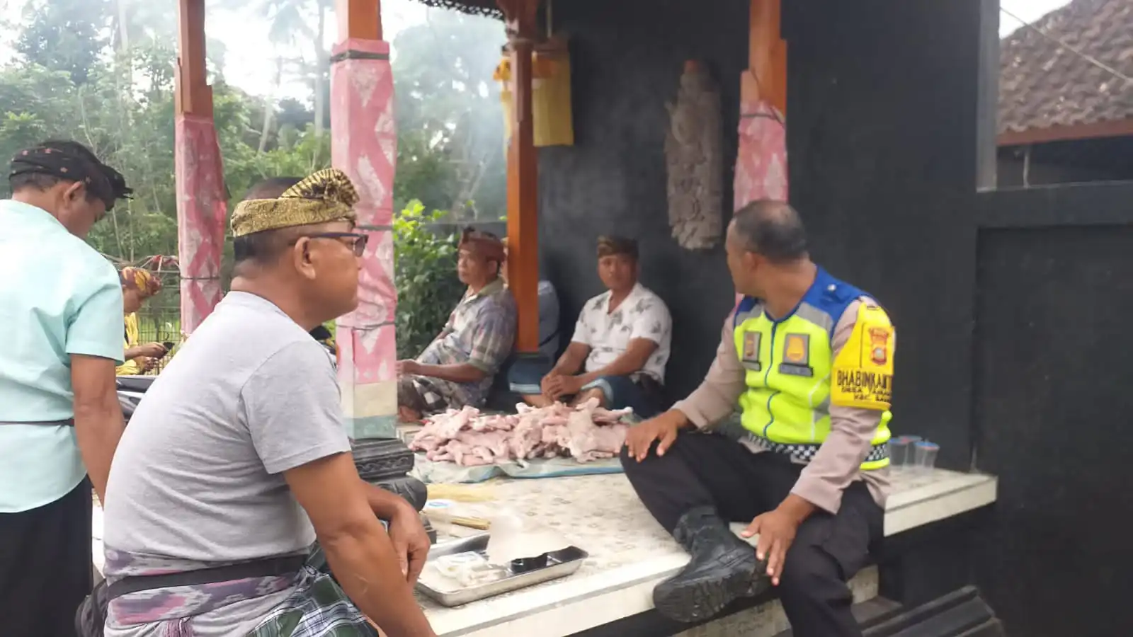 Sambangi Warga Binaan, Bhabinkamtibmas Berikan Himbauan Kamtibmas