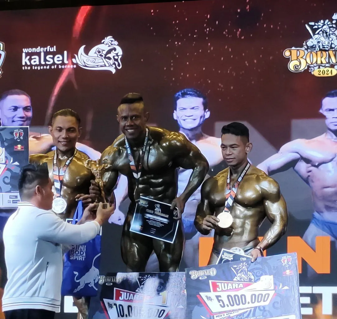 Prajurit Koarmada II Raih Medali Emas dan Perak Kejuaraan Mr Borneo Bodybuilding & Physique Open Championship 2024