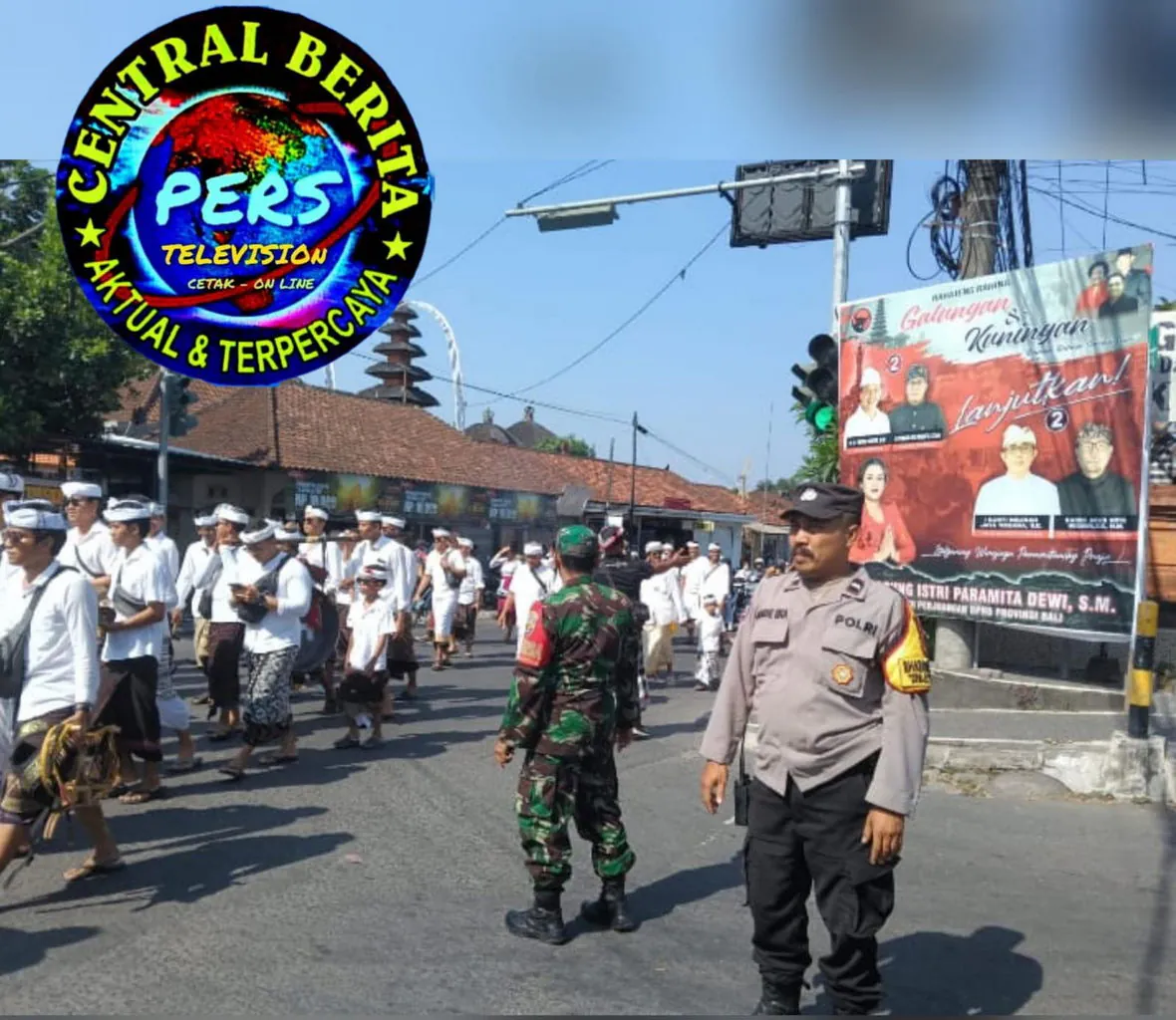 Sinergi Polsek Dentim, TNI, dan Pecalang dalam Pengamanan Persembahyangan Ngerebong