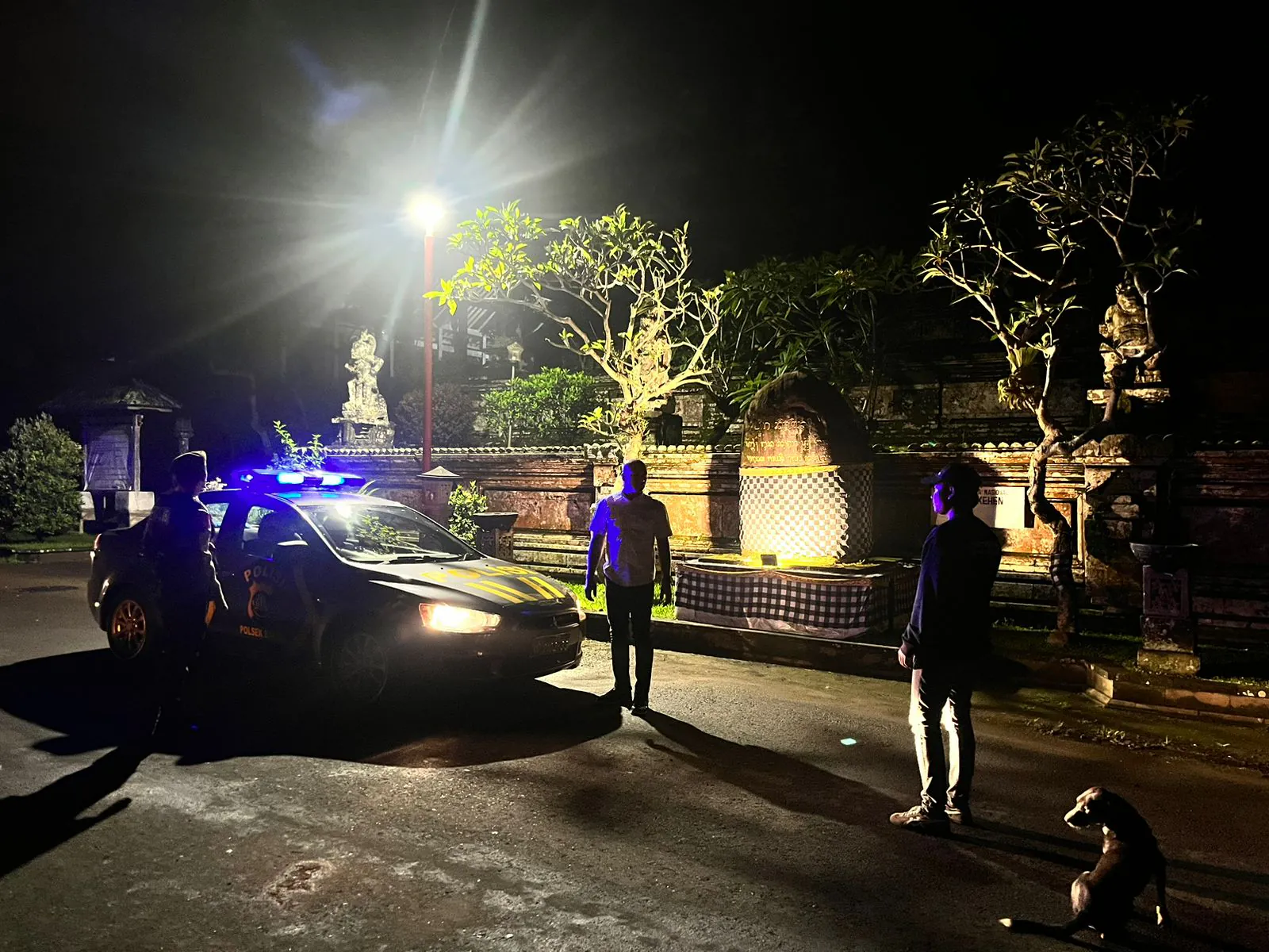 Cegah Terjadinya Gangguan Kamtibmas, Polsek Bangli Intensifkan Kegiatan Blue Light Patrol