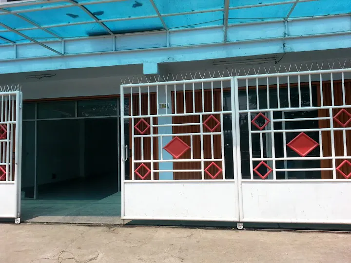 DISINALIR SEBUAH PERUSAHAAN KOPRASI YANG TIDAK KOPRATIP TERHADAP NASABAH BERBUAT AROGAN DARI SALASTU KARYAWAN KOPRASI