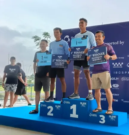 Atlet Triathlon Koarmada II Sapu Bersih Medali Emas di Kejurnas Triathlon Tri Sport Series 2025