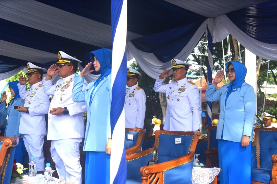 Dilantik Kasal, Koamada II Hadiri Upacara Prasetya Perwira Siswa Diktukpa TNI AL Angkatan 54