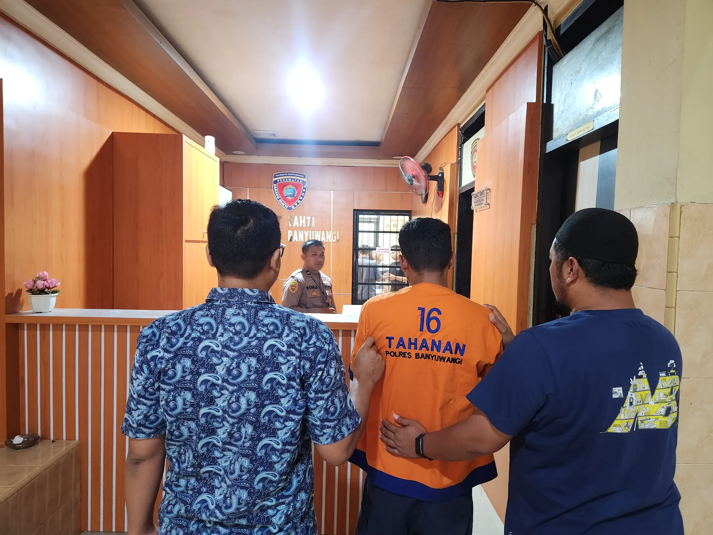 Polisi Berhasil Ungkap Peredaran Narkoba di Banyuwangi, 63 Paket Sabu Disita dari Tersangka Pengedar