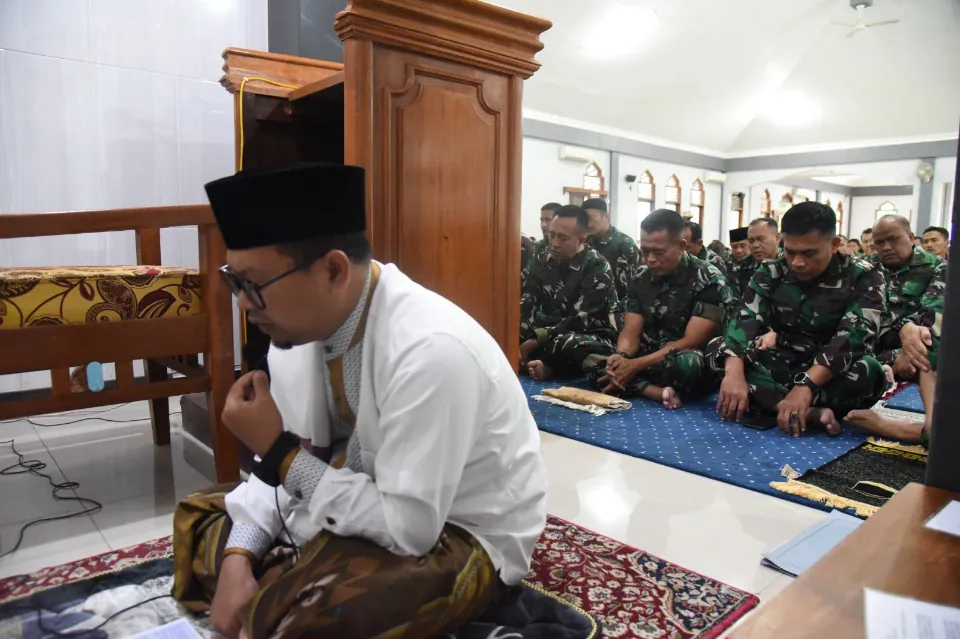 Kodiklatal Gelar Doa Bersama Untuk Suksesnya Kegiatan Multilateral Naval Exercise Komodo 2025