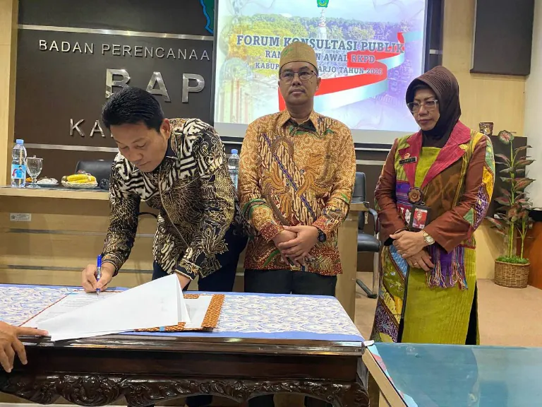 Plt Bupati Sidoarjo Subandi Sampaikan Arah Pembangunan 2026, Ketua DPRD Berikan Masukan