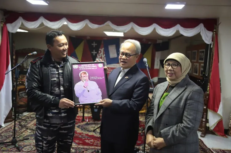Tari Ratoh Jaroe Dari Prajurit KRI Sultan Iskandar Muda-367, Meriahkan Malam Perpisahan Dubes RI untuk Lebanon