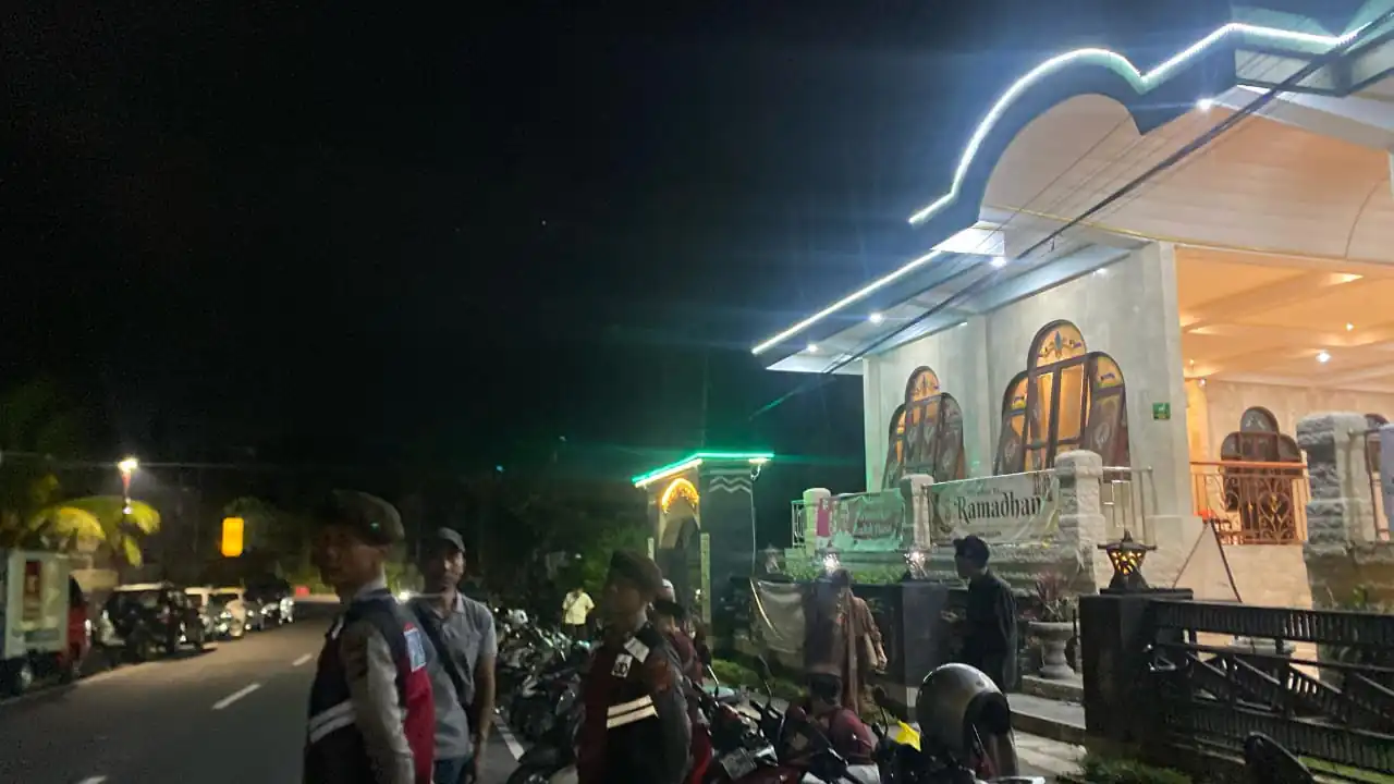Jaga Situasi Tetap Kondusif, Polsek Bangli Intensifkan Kegiatan Blue Light Patrol